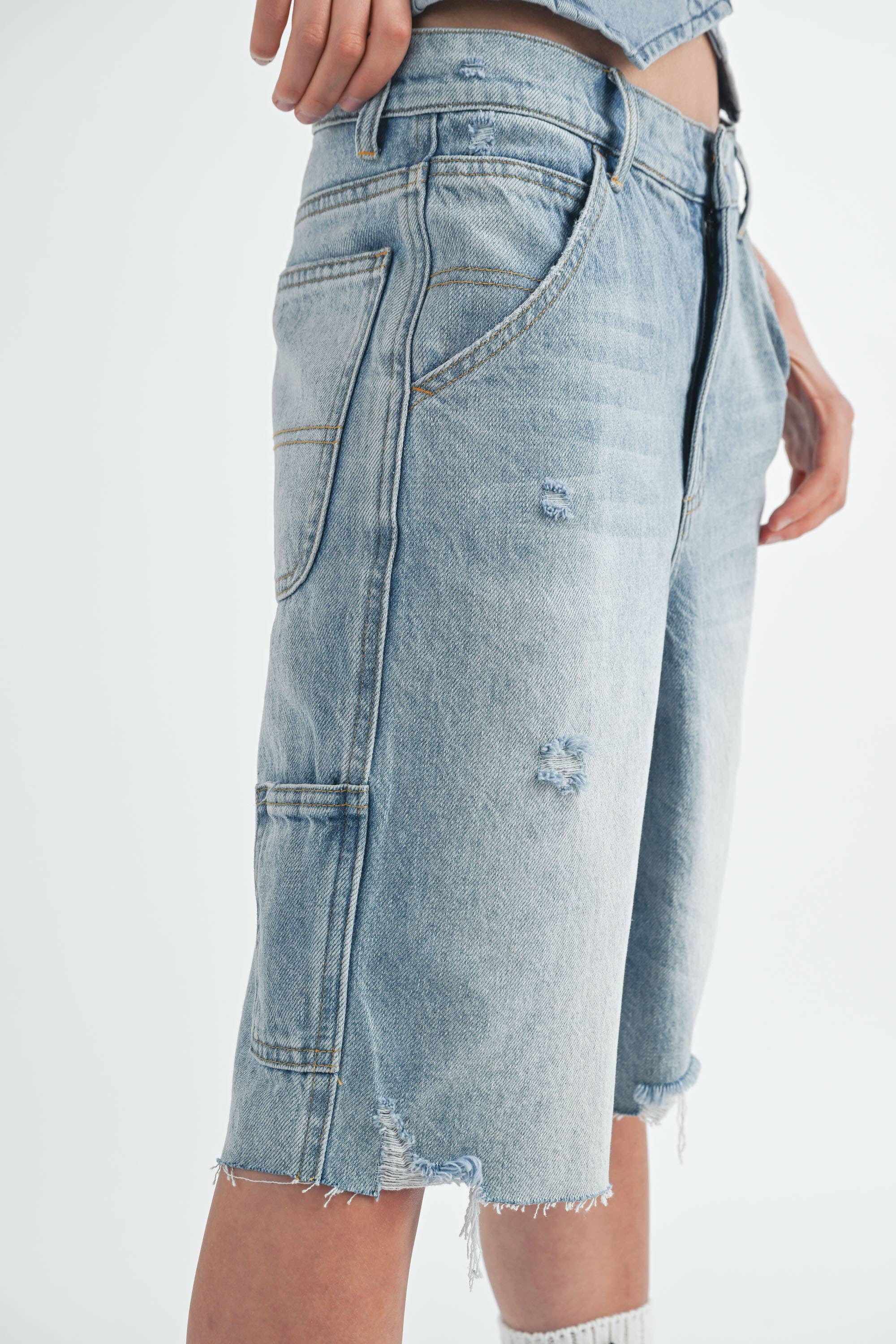 【WV PROJECT】★男女兼用★ Broden Bermuda Denim Half Pants Boy denim Bermuda shorts in blue - Frame | Mytheresa